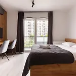 Apartment Arena Superior By Bookinghost Gdansk