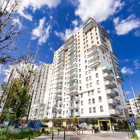 Apartment Arena Superior By Bookinghost