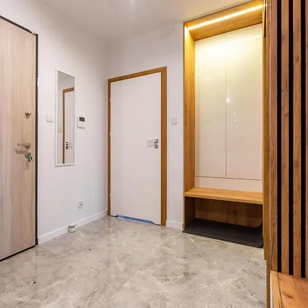 Arena Superior By Bookinghost *