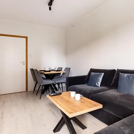 Arena Superior By Bookinghost Apartment Danzig