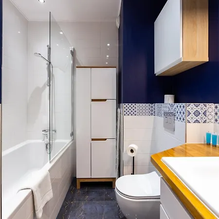 Appartamento Arena Superior By Bookinghost Danzica