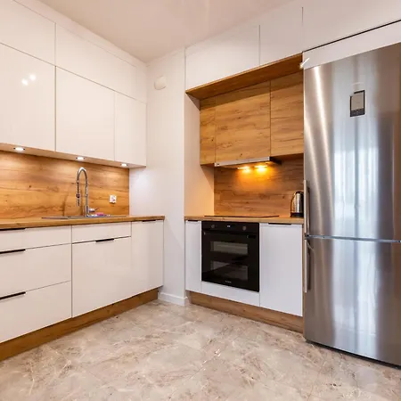 Arena Superior By Bookinghost Danzig