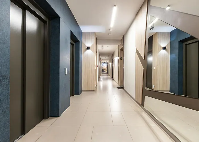 Arena Superior By Bookinghost